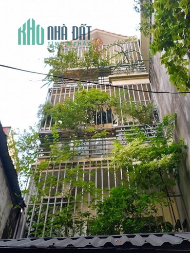 BÁN NHANH Nhà Hoàng Mai, sát mặt phố DT 33m 5 Tầng. Ở sướng. Cách Ô tô 5m hơn 3 tỷ