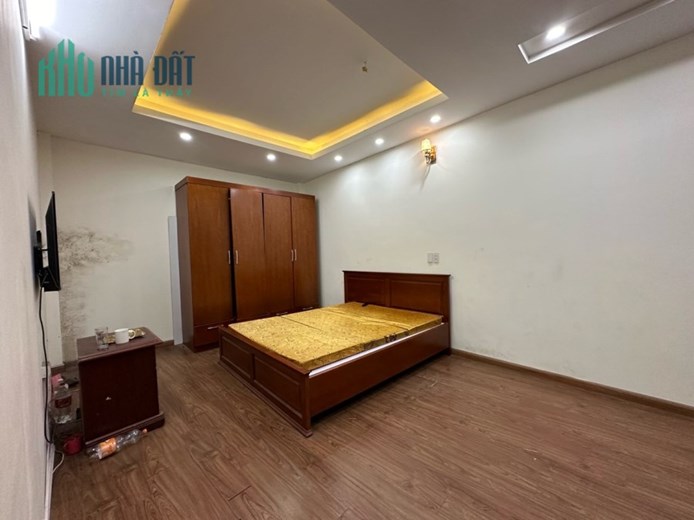 BÁN NHANH nhà Hoàng Mai,  HÀNG XÓM VỚI FELIZ HOMES DT 41m 5 Tầng. Ở Sướng hơn 3 tỷ