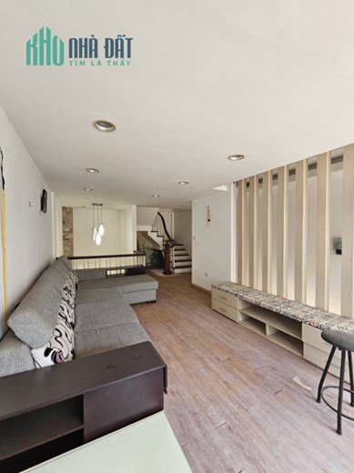 Bán nhà Ngọc Thụy,Long Biên 50m,5tầng,Mt4.5m oto tránh nhỉnh 5 tỷ