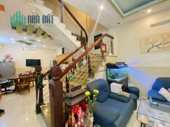 Bán nhà phố Lê Trọng Tấn, Thanh Xuân. 60m2 x 5 Tầng. MT 5m. PHÂN LÔ. Ô TÔ. GẦN HỒ. Hơn 9 Tỷ.