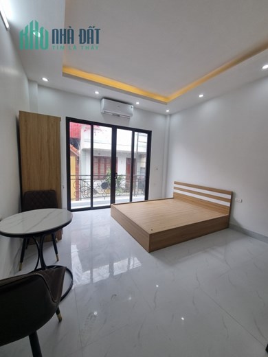 H115 Bán nhà 5 tầng Ngõ 180 Trần Duy Hưng ô tô qua DT 60 m2, MT 4.2 m, giá 8,3 tỷ cho thuê 50