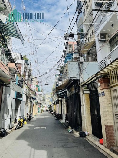 ______ Nhà HXH Huỳnh Văn Bánh Phường 14 Quận Phú Phuận ______