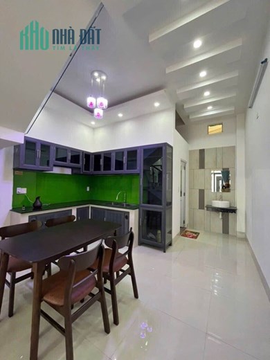 Nhà Lê Trọng Tấn, ngõ nông rộng, oto đỗ gần 40m2, giá 3.9 tỷ