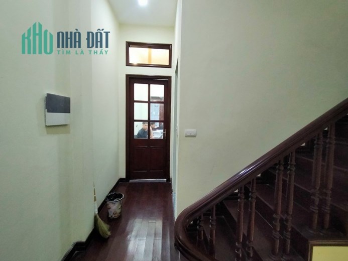HOA LÂM - NHÀ ĐẸP DÂN XÂY - VỊ TRÍ ĐẸP MẶT PHỐ - TRUNG TÂM VIIỆT HƯNG - KINH DOANH - VĂN PHÒNG -