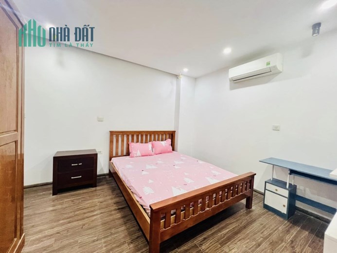 Nhỉnh 3 tỷ có ngay chung cư The Garden Hill 99 Trần Bình 85m2 - View đẹp, ở luôn