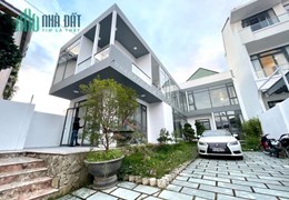 Bán villa sân vườn mặt tiền Tô Vĩnh Diện P6 Đà Lạt