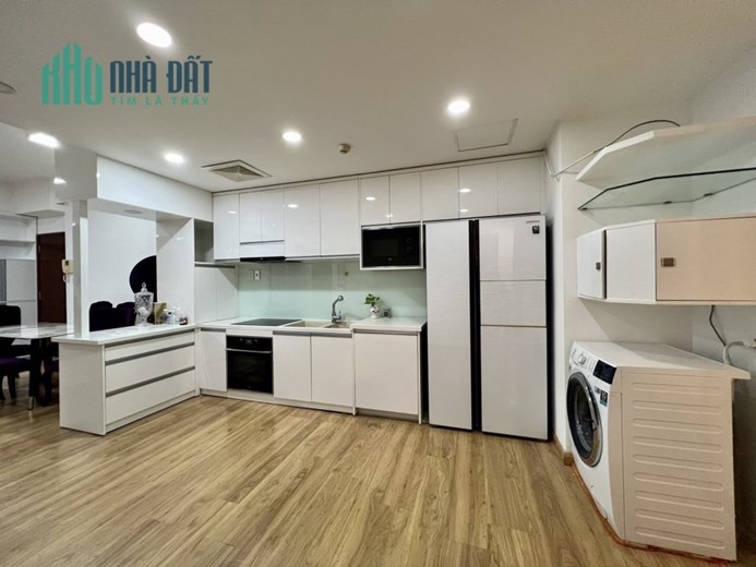Cho thuê căn hộ Sailling Tower Toạ lạc khu đất vàng P.Bến Nghé, Q.1