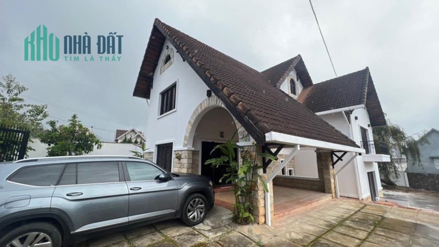 Bán biệt thự sân vườn 496m2 tại Vạn Hạnh Phường 8 Đà Lạt