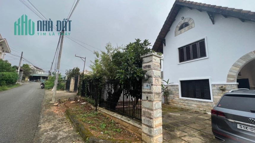 Bán biệt thự sân vườn 496m2 tại Vạn Hạnh Phường 8 Đà Lạt