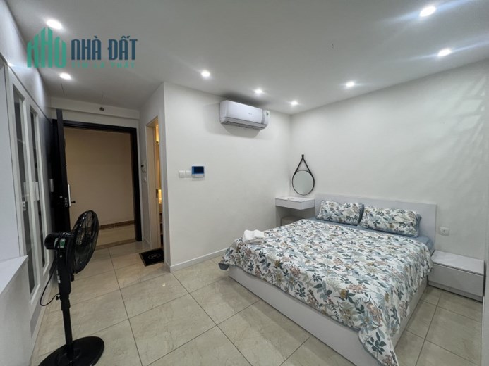 Studio Siêu Xịn Mịn Tại D'Cappital
