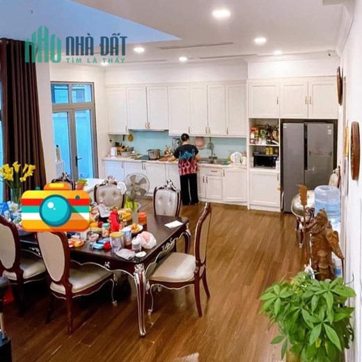 Nhà GIÁ RẺ phường Quan Hoa Cầu Giấy 70m*5t, ô tô kinh doanh nhỉnh 11 tỷ