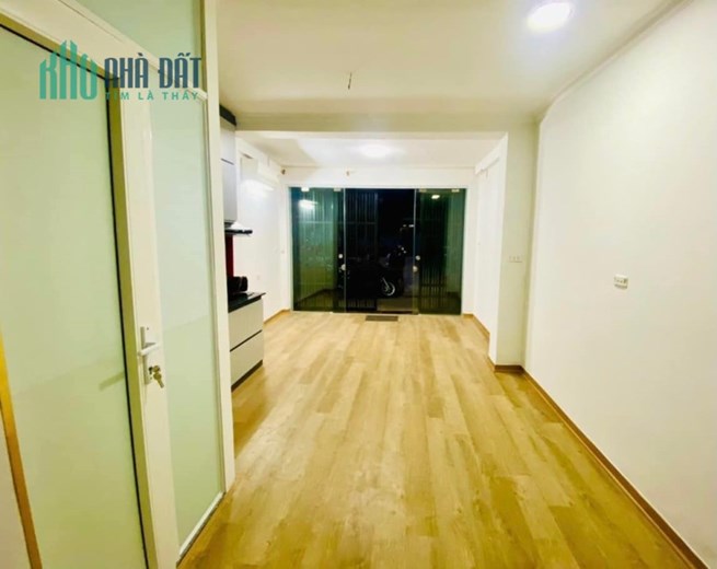 A 2.1 tỷ nhà TT TXBắc phố Nguyễn Quý Đức,HN,50m2,sổ đỏ,KD đỉnh,nhà mới,ở sướng,thanh khoản cao