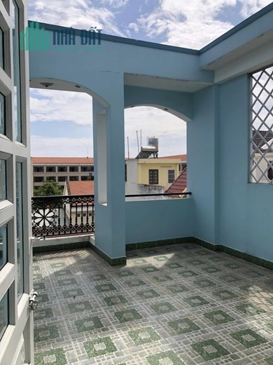 BÌNH TÂN - HẺM ĐẸP Ô TÔ TRÁNH NHAU - NHÀ ĐẸP 4 TẦNG - 65M2 - NHỈNH 8 TỶ