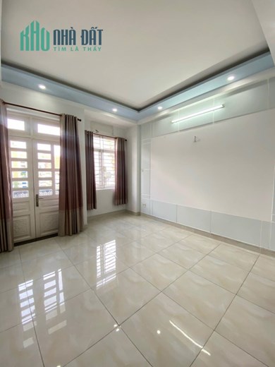 BÌNH TÂN - HẺM ĐẸP Ô TÔ TRÁNH NHAU - NHÀ ĐẸP 4 TẦNG - 65M2 - NHỈNH 8 TỶ