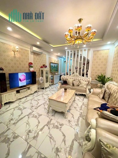 Siêu rẻ, Bán nhà Bạch Mai 60m2, 4 Tầng, MT 5m, gần ô tô, gần phố giá 9,x Tỷ