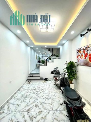 BÁN NHÀ MỚI ĐẸP PHỐ ÂU CƠ - QUẬN TÂY HỒ - DT:40M2 MT:3.5M GỒM 3 PHÒNG NGỦ - NHÀ 2 MẶT THOÁNG VĨNH