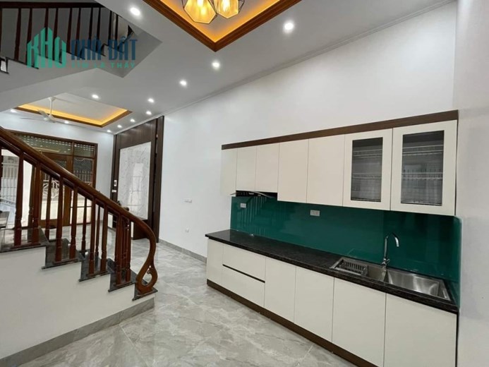 Bán nhà DÂN XÂY Triều Khúc ngõ thông tứ tung GIÁ RẺ NHẤT KHU VỰC