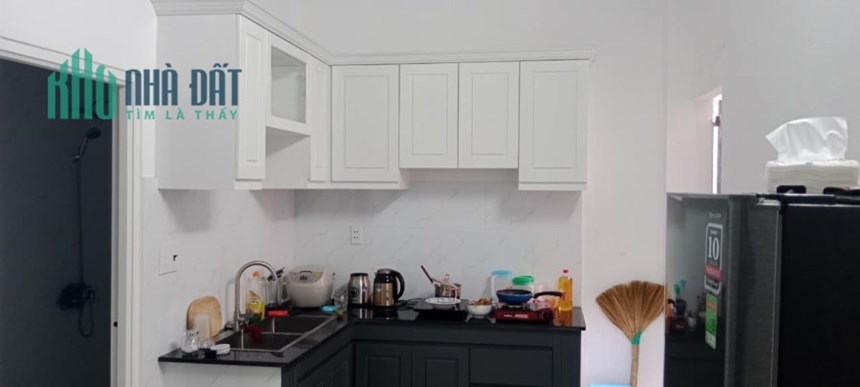 TÂN PHÚ - NHÀ LŨY BÁN BÍCH 82M2 - 2 TẦNG - NGANG 5M - CÁCH MẶT TIỀN 40M - HẺM ÔTÔ NGỦ TRONG NHÀ -
