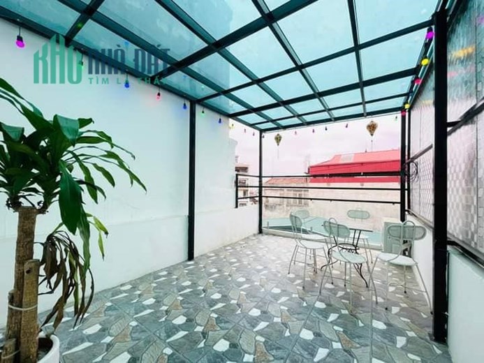 BÁN NHÀ MỚI ĐẸP PHỐ ÂU CƠ - QUẬN TÂY HỒ - DT:40M2 MT:3.5M GỒM 3 PHÒNG NGỦ - NHÀ 2 MẶT THOÁNG VĨNH