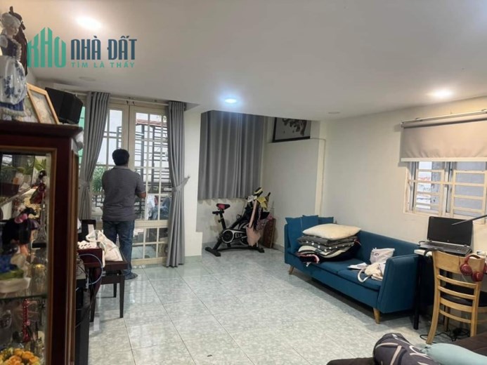 Hẻm Xe Hơi, 82m2, 4 Tầng, Dương Quảng Hàm, P5, Gò Vấp, 6.x Tỷ.