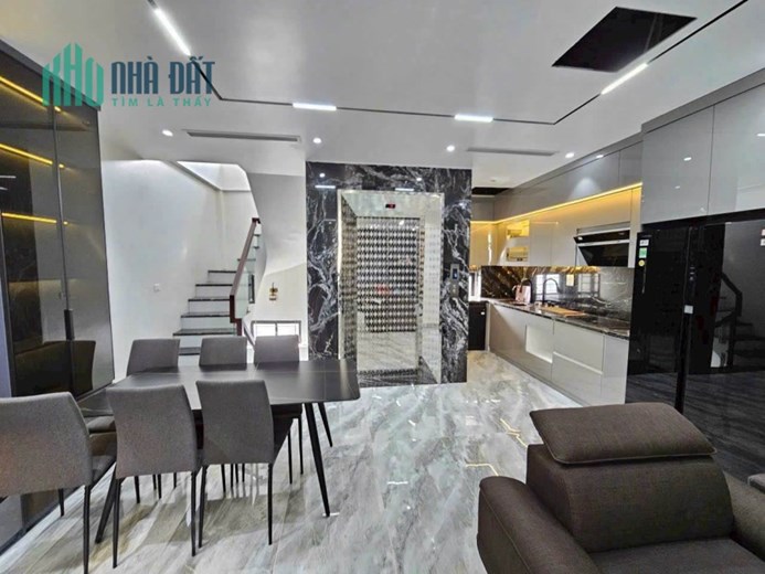 Bán siêu phẩm Ba Đình - Quần Ngựa - Văn Cao - phân lô VIP - 71m2 x 6 Tầng - thang máy - vỉa hè