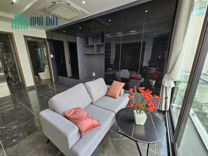 Bán siêu phẩm Ba Đình - Quần Ngựa - Văn Cao - phân lô VIP - 71m2 x 6 Tầng - thang máy - vỉa hè