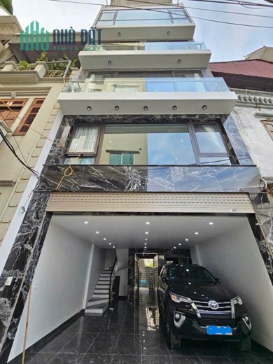 Bán siêu phẩm Ba Đình - Quần Ngựa - Văn Cao - phân lô VIP - 71m2 x 6 Tầng - thang máy - vỉa hè
