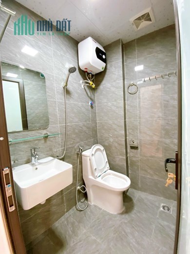GÀ ĐẺ TRỨNG VÀNG - NHÀ MỚI ĐẸP PHỐ KIM NGƯU 6 TẦNG FULL NỘI THẤT SẴN SÀNG GIAO DỊCH