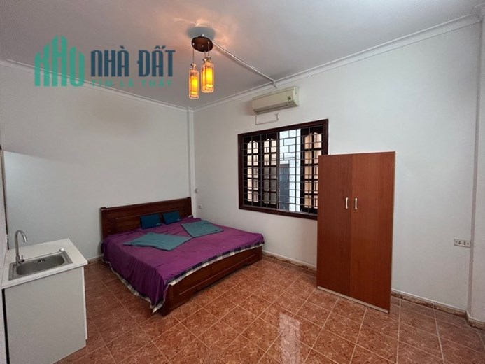 Bán nhà Tam Trinh, Hoàng Mai, 6 phòng cho thuê doanh thu 25 triệu 1 tháng 44 m2, 3 tỷ 990