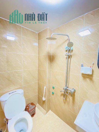 Nhà 42m x 4 tầng mới đẹp, gần ngã tư Trương Định-Tân Mai, ngõ thoáng- Morning đỗ cửa, giá 5,7 tỷ