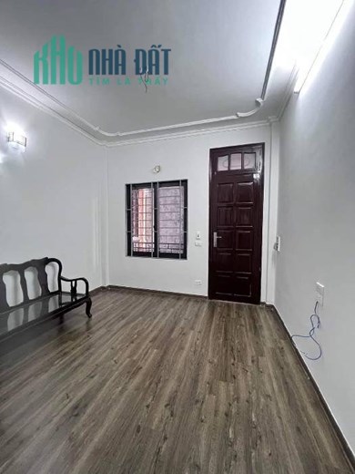 Cần bán nhà mới keng-đẹp, ngõ phố Trương Định-Nguyễn Đức Cảnh, DT 35m2x4T giá chỉ 4,2tỷ
