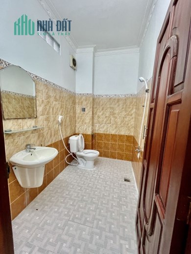 ♥️♥️ Cho thuê nhà khu VIP khách sạn đệ nhất - Gần sân bay TSN