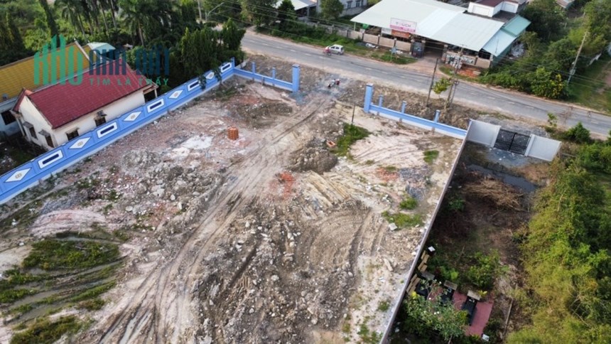 Cần bán 9.200 m2 đất mặt tiền TL 821, huyện Đức Hòa "hot" và hiếm nhất Long An....