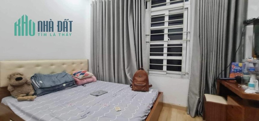 Bán nhà 40m 4T  Bồ Đề, Long Biên, oto ,KD, nhỉnh 4,2ty .