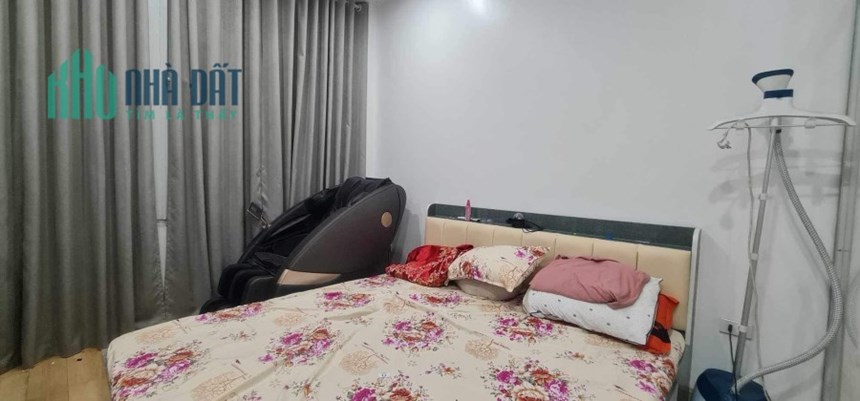 Bán nhà 40m 4T  Bồ Đề, Long Biên, oto ,KD, nhỉnh 4,2ty .