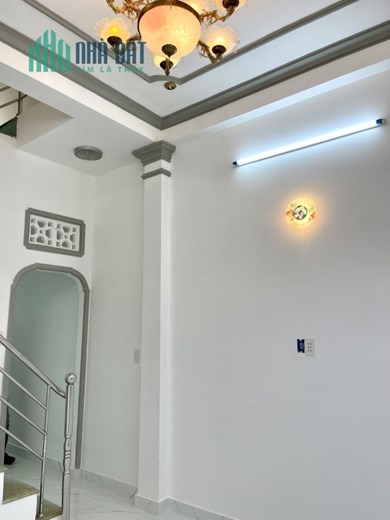 BÁN NHÀ HẺM XE HƠI THÔNG ĐƯỜNG BÙI QUANG LÀ, P12, GV, DT3.4*9.5M2 GIÁ 3TY75 CÒN TL