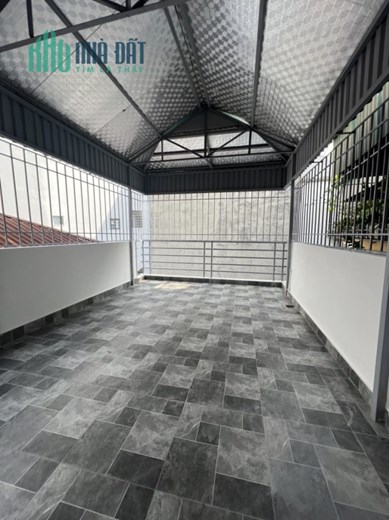 Bán nhà riêng Thịnh Quang Đống Đa 40m 5 tầng mặt tiền 5m nhà đẹp ở ngay nhỉnh 4 tỷ lh 0817606560