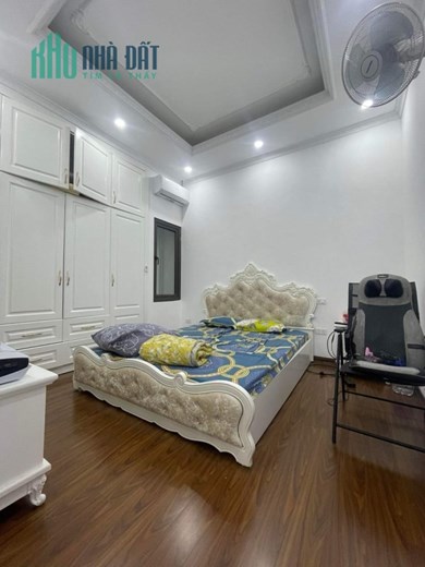 Hiếm ! Cần bán căn nhà 50m2 Thái Thịnh, Đống Đa, 7 tỷ, Nhà siêu đẹp