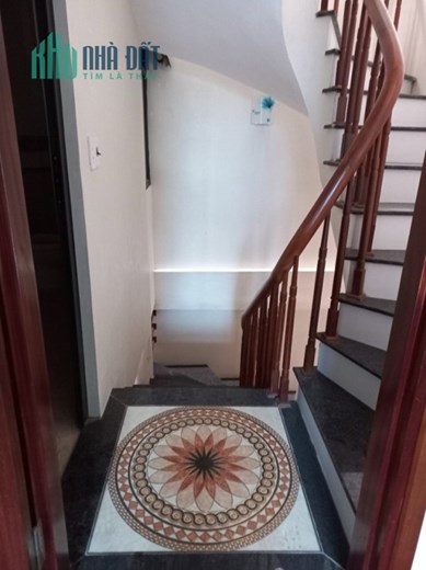 Bán nhà Hà Trì, Hà Đông. 30m2 x 5 Tầng. NHÀ ĐẸP. Ở NGAY. Ô TÔ. Hơn 3 Tỷ. 0968084286