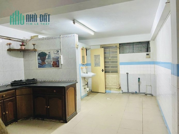 Bán Nhà Lê Đình Dương, Hải Châu, 3 Tầng, 60m2, 2.65 tỷ Giá CỰC RẺ