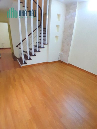 Bán nhà phố Trần Phú, 39m, 5 Tầng, Thoáng đãng, Hà Đông, 3,8 tỷ