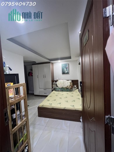 Mình cần pass lại phòng ở Trần Phú Q5 HCM.