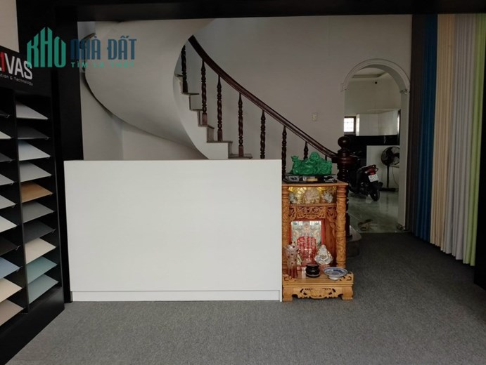 VỊ TRÍ ĐẸP - MẶT TIỀN ĐƯỜNG - 106M2  - NHỈNH 9TỶ