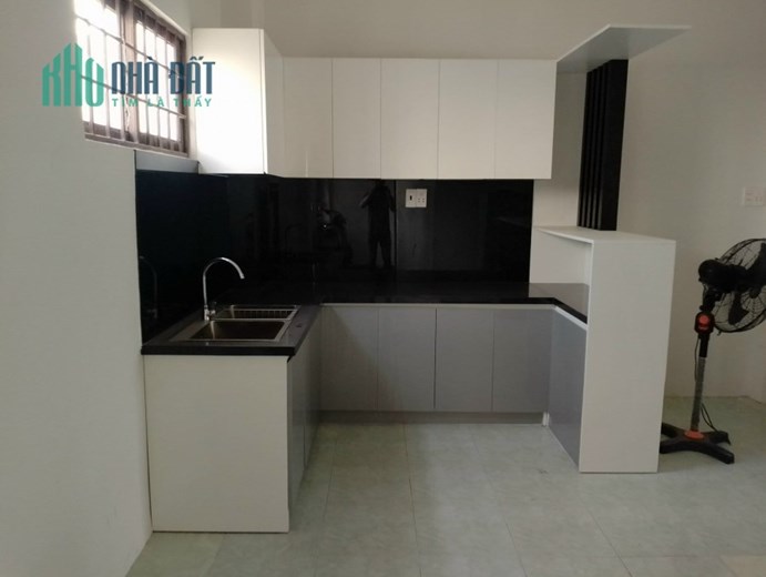 VỊ TRÍ ĐẸP - MẶT TIỀN ĐƯỜNG - 106M2  - NHỈNH 9TỶ