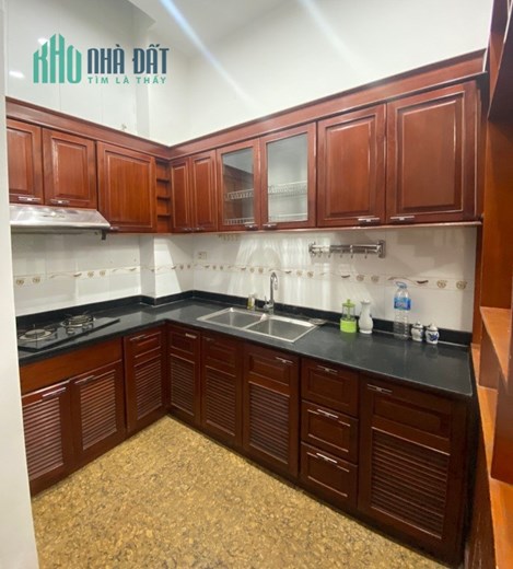 CĂN DUY NHẤT PHỐ LẠC LONG QUÂN - NHÀ ĐẸP DÂN XÂY – GẦN PHỐ - TIỆN ÍCH NGÂP TRÀN – 33M2, 6 TẦNG,