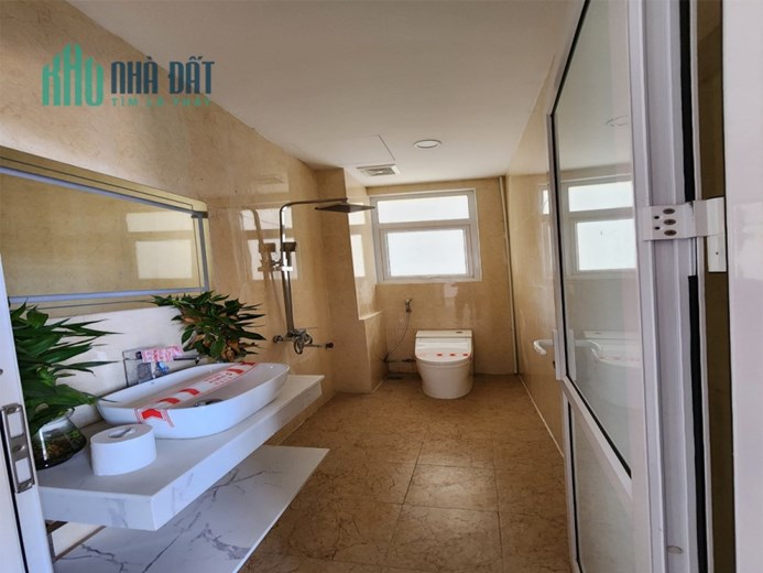 Cần Bán Nhanh Căn Biệt Thự Thành Phố Giao Lưu, View Mặt Hồ