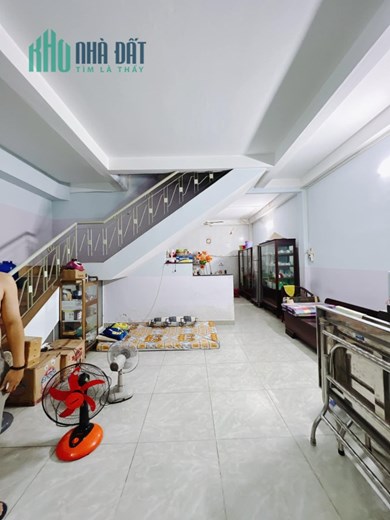 QUÁ RẺ! Bán nhà mặt tiền Đông Hồ, 75m2, 8 tỷ, TL chủ 0906993584
