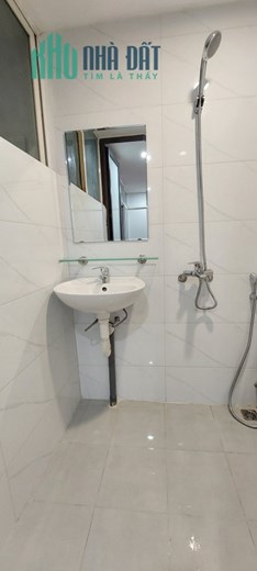 A 2.32 tỷ nhà 75m2 TT A5 phố Vĩnh Hồ, Đống Đa,HN,2PN,2VS,sổ đỏ,HIẾM,mới,đẹp,ở ngay,full NT,tiện ích