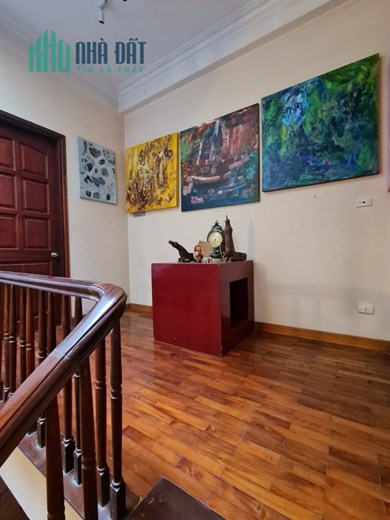 Bán nhà đẹp Tôn Thất Tùng 82m2, 4T, MT 5m, Kinh doanh, Cách 10m ra phố giá 15,x tỷ