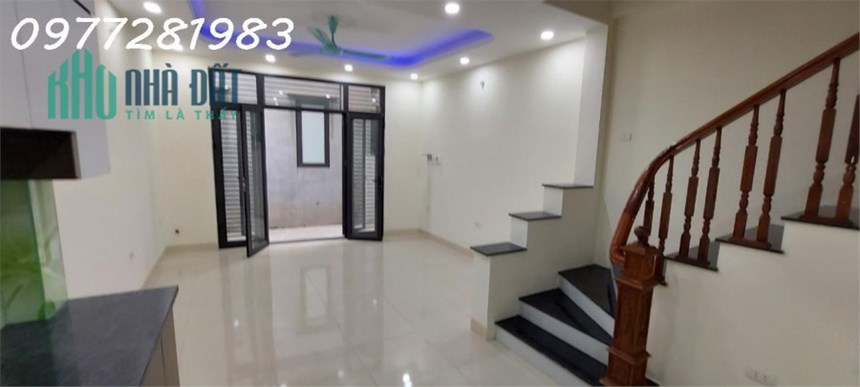 Nhà đẹp đón tết cạnh Nhổn, ngõ thông, 3 ngủ giá 2.x tỷ
